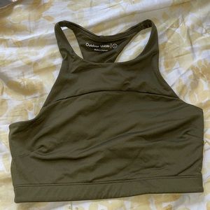 Green move free crop top